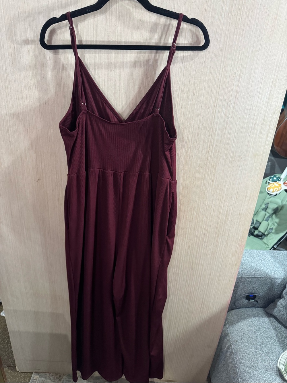 Cider Wine Ribbed V-Neck Sleeveless Spaghetti Strap Jumpsuit Size 1X - Picture 3 of 7